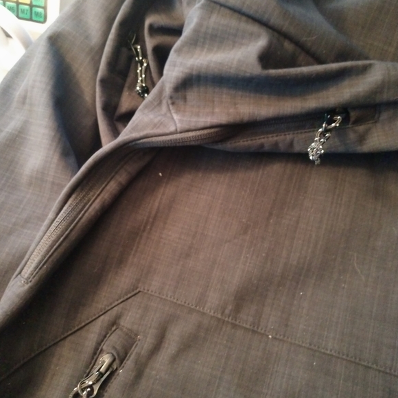 Soft shell zipper down front outside jacket - Picture 7 of 7